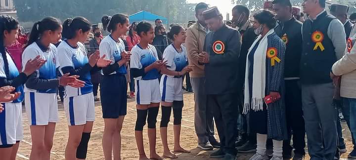 विधायक बिंदल ने किया इंटर कॉलेज खो-खो प्रतियोगिता का शुभारंभ, 10 संस्कृत कॉलेजों की छात्राएं ले रही हिस्सा..