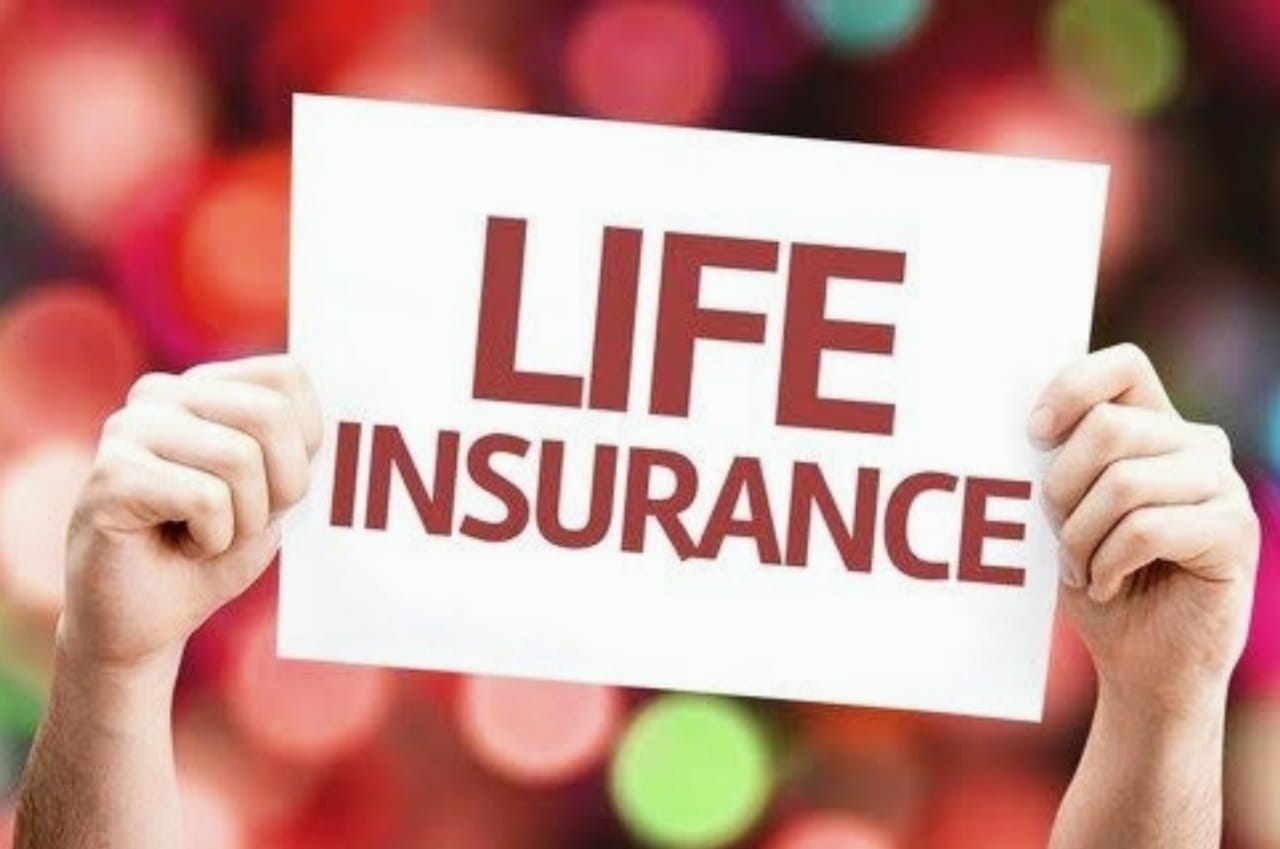 Life Insurance : Insurance लेने को लेकर हो कंफ्यूज, तो यहां मिलेंगे जवाब