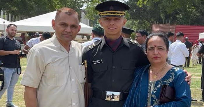 सिरमौर के बेटे हर्षित चौहान ने किया भारतीय सेना में लेफ्टिनेंट बन किया कमरऊ का नाम रौशन…..