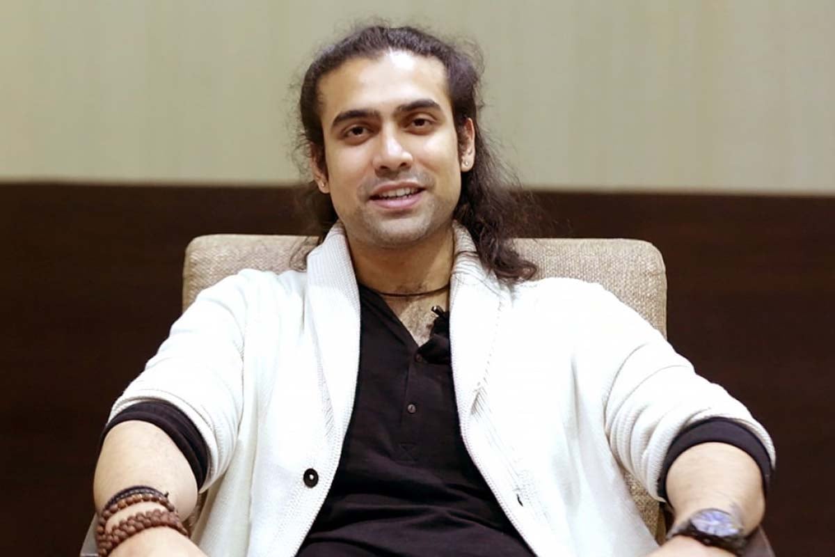 Jubin Nautiyal Injured : फैंस के दिलों पर राज करने वाले जुबिन नौटियाल सीढ़ियों से गिरने पर जख्मी