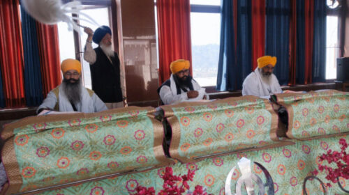 Paonta Sahib: श्री अखंड पाठ के हुआ होला मोहल्ला का आगाज़, ये रहेंगे कार्यक्रम