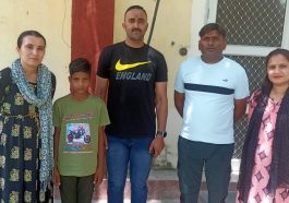 Paonta Sahib: दिल्ली से कूड़ा बीनते भटक कर पांवटा साहिब पहुंचा बेसहारा मासूम! कॉविड महामारी के दौरान खो दिए थे मां बाप, फिर हुआ ऐसा