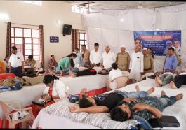 Paonta Sahib: संत निरंकारी चैरिटेबल फ़ाउंडेशन ने लगाया रक्तदान शिविर! शिविर में जुटाया 170 यूनिट रक्त