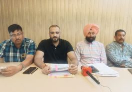 MC Paonta Sahib: नगर परिषद में कूड़ा निष्पादन के नाम पर बड़ा घोटाला? विपक्षी पार्षदों ने लगाए गंभीर आरोप! देखें क्या है पूरा मामला