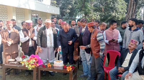 Paonta Sahib: इस अनूठे अंदाज में मनाया पूर्व विधायक बलदेव तोमर का जन्मदिन! यहां जुटे हाटी नेता  ,