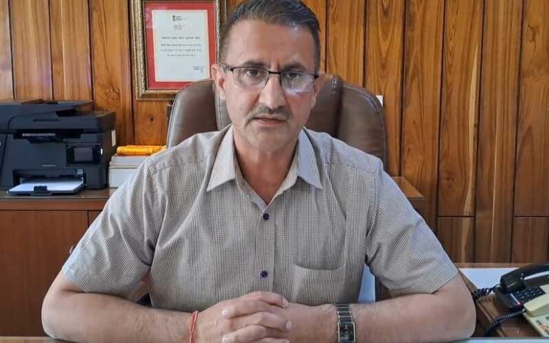 Sirmaur News: लोकसभा चुनाव के चलते नाहन में शिकायत कॉल सेंटर स्थापित