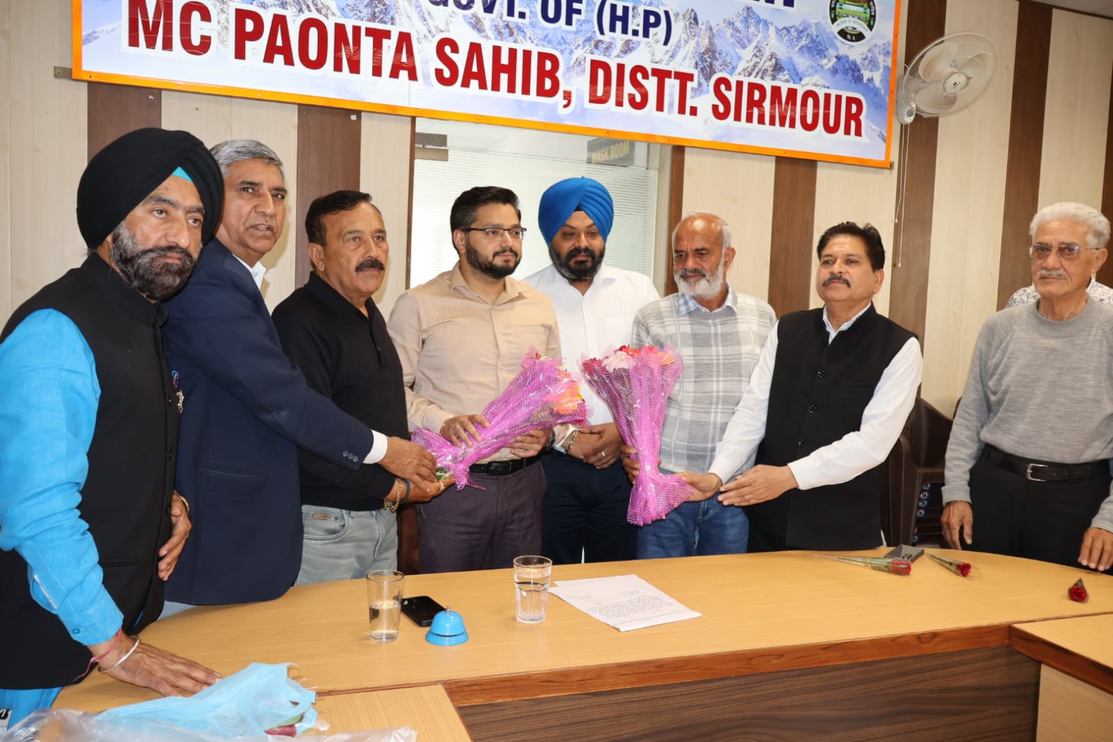 Paonta Sahib: नगर परिषद पांवटा साहिब के चार मनोनीत पार्षदों ने ली शपथ! इन नेताओं ने ली शपथ