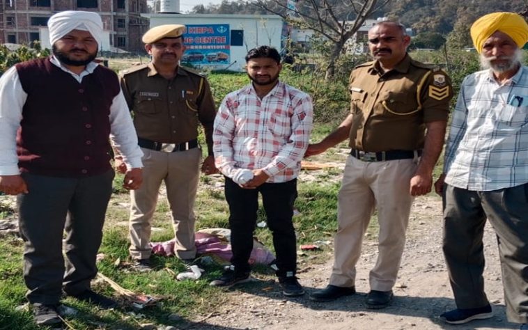 Paonta Sahib: नशीली दवाइयों सहित व्यक्ति काबू! पुलिस के शिकंजे में ऐसे आया आरोपी