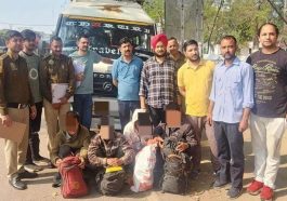 Sirmour News: पुलिस ने सुलझाई चोरी की गुत्थी! UP से चार आरोपी काबू