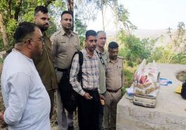 Himachal News: एचआरटीसी चालक से पकड़ी 8.234 किलोग्राम भुक्की! बस इंपाउंड……