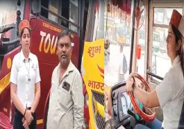 HP News: हिमाचल की बेटी ने थामा बस का स्टीयरिंग! प्रदेश की पहली निजी बस चालक बनी