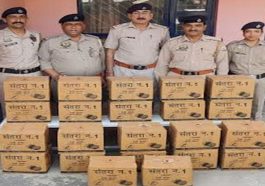 Himachal Crime News: मिठाई की दुकान में चल रहा था शराब का कारोबार! दुकानदार अरेस्ट