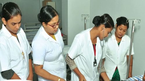 Nursing Officer: सेना में 12वीं पास के लिए नर्सिंग ऑफिसर बनने का मौका! 220 पदों पर निकली भर्ती