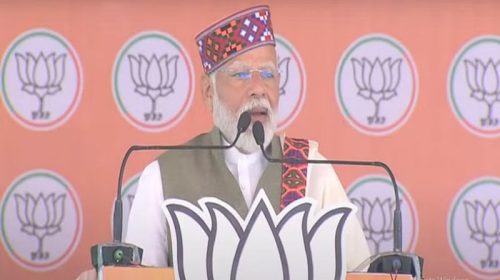 PM Modi: नाहन के चौगान मैदान में गरजे पीएम मोदी! सुक्खू सरकार पर साधा निशाना