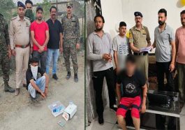 Himachal News Alert: पुलिस ने गौशाला और घर से पकड़ा चिट्टा! दो तस्कर गिरफ्तार