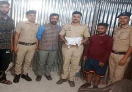 Paonta Sahib: पुलिस ने पांवटा में गाड़ी से पकड़ा लाखों का कैश! सरकारी कोषागार में करवाया जमा