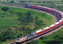 Railway Requirement: रेलवे में जूनियर इंजीनियर के 7951 पदों पर भर्ती! 36 साल तक के उम्मीदवार करें अप्लाई