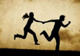 HP News: दो बच्चों को छोड़कर प्रेमी संग फरार हुई महिला! पति बोला- बहला फुसला कर ले गया …..