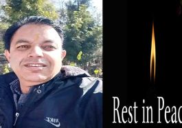 Himachal Latest News: स्वास्थ्य मंत्री के ओएसडी संजय शर्मा का निधन! शूलिनी मंदिर में माथा टेकते आया हार्ट अटैक