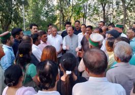 Sirmour News: उद्योग एवं संसदीय मामले मंत्री ने राजगढ़ में सुनी जनसमस्याएं