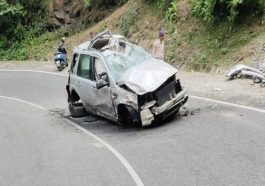 Accident In Himachal: गाड़ी के दुर्घटनाग्रस्त होने से हिमाचल घूमने आए टूरिस्ट की मौत! चार जख्मी
