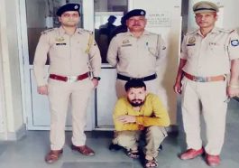 Himachal News: परिजनों ने घूमने के लिए नहीं दिए पैसे तो युवक ने अपने ही घर में डाला डाका! पुलिस ने किया अरेस्ट