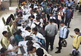 Jobs In Himachal: रोजगार मेले के पहले दिन 1200 युवाओं ने करवाया रजिस्ट्रेशन! 70 कंपनियों ने लिए जॉब के लिए इंटरव्यू