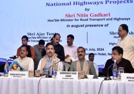 CM Sukhu: सीएम ने गडकरी से इन सड़कों को NH घोषित करने का किया आग्रह! क्षतिग्रस्त सड़कों के लिए मांगे 172.97 करोड़