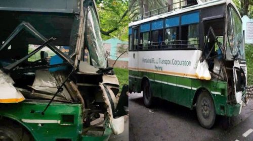 Accident In Himachal: सरिये से लदे ट्राले से टकराई HRTC बस! हादसे में चालक समेत सवारियां….