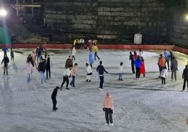 Ice Skating Rink: शिमला में बनेगा आत्याधुनिक आइस स्केटिंग रिंक! पूरे साल उठा सकेंगे स्केटिंग का लुत्फ