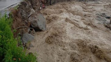 Himachal News Alert: खड्ड पार करते बही महिला! गई जान, बहन के घर जा रही थी मृतिका