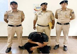 Himachal Crime News: होम स्टे में ठहरे युवक से 71 ग्राम हेरोइन बरामद! चिट्टा बेचकर कमाया कैश भी पकड़ा