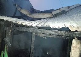 Himachal News Update: आग की भेंट चढ़ा रिहायशी मकान! नकदी सहित आभूषण राख, परिवार के पांच सदस्य बेघर