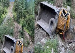 Accident In Himachal: गहरी खाई में लुढ़का ट्रक! चालक की दर्दनाक मौत