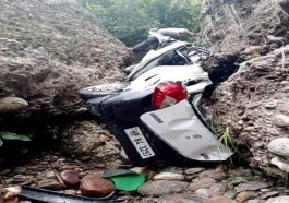 Accident In Himachal: गाड़ी के खाई में गिरने से दो युवकों की मौत! एक की दो हफ्ते पहले ही हुई थी शादी