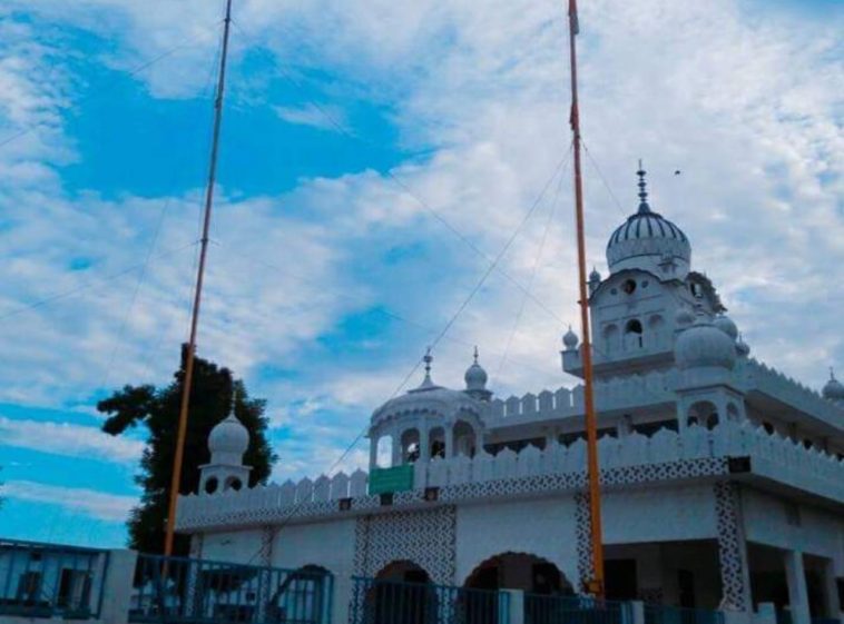 Paonta Sahib: गुरुद्वारा श्री दड़ी साहिब में श्रद्धा के साथ मनाया गया गुरु ग्रंथ साहिब का पहला प्रकाशोत्सव