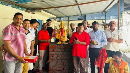 Paonta Sahib: प्राचीन रघुनाथ मंदिर में हुई संकटमोचन पंचमुखी हनुमानजी की मूर्ती स्थापना