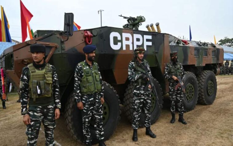 CRPF Recruitment: सीआरपीएफ में 10वीं पास के लिए कॉन्स्टेबल के 11541 पदों पर निकली भर्ती! सैलरी 69 हज़ार