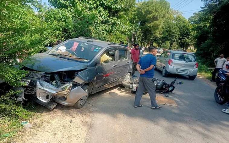 Accident In Himachal: गाड़ी ने स्कूटी समेत बाइक को मारी टक्कर! दो महिलाएं घायल