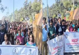 Himachal News Update: सरकारी स्कूलों के 2400 शिक्षक आज से हड़ताल पर! वोकेशनल शिक्षा ठप