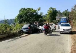 Accident In Himachal: ओवरटेक के चक्कर में टैक्सी की गाड़ी से टक्कर! हादसे में दो गंभीर घायल