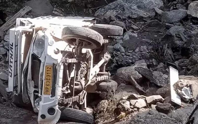 Accident In Himachal: नाले में गिरी सब्जी से लदी पिकअप! गिरते ही उड़े परखच्चे, हादसे में चालक…