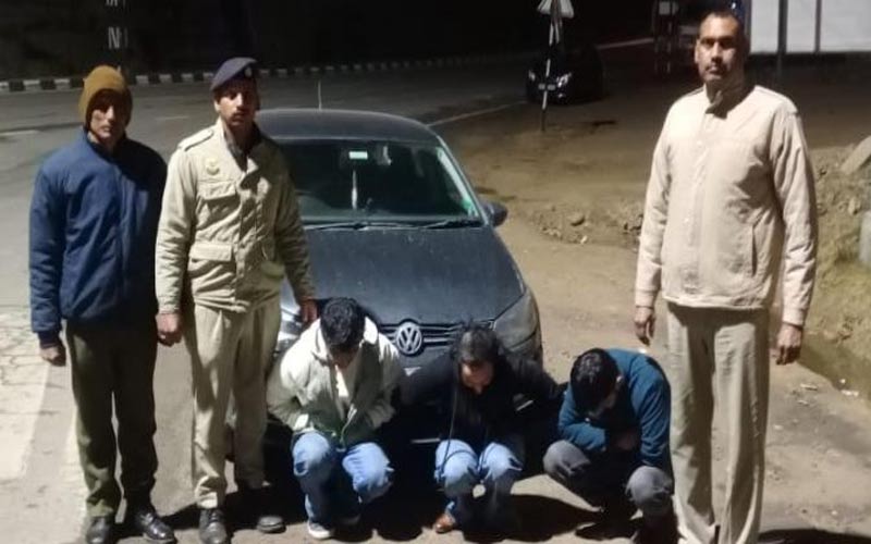 Himachal Crime News: गाड़ी में ले जा रहे थे हेरोइन की बड़ी खेप! पुलिस ने ऐसे काबू किए तीन तस्कर