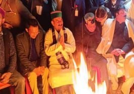 CM Sukhu: मुख्यमंत्री ने कुपवी में किया रात्रि ठहराव! स्थानीय व्यंजनों का लिया आनन्द