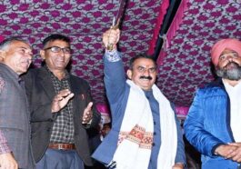 CM Sukhu: मुख्यमंत्री बोले- भाजपा ने गरीबों के हकों को दरकिनार कर साधन सपंन्न परिवारों को दी सब्सिडी