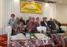 Paonta Sahib: HPSEBL पेंशनरों का गुस्सा फूटा! संशोधित वेतनमान और महंगाई भत्ते की मांग को लेकर कड़ी चेतावनी