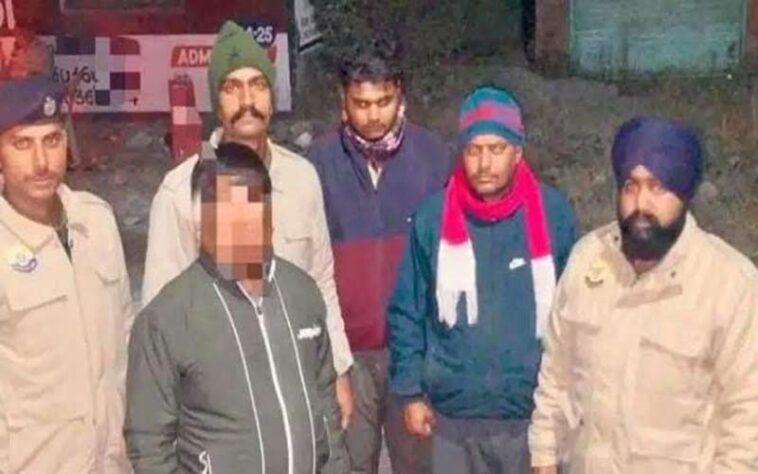 Paonta Sahib: स्कूटी पर नशे की सप्लाई लेकर जा रहा था तस्कर! पुलिस ने जाल बिछाकर ऐसे किया काबू