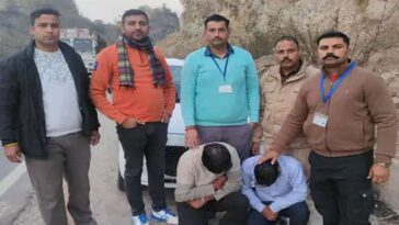 Himachal Crime News: पुलिस की स्पेशल टीम ने गाड़ी से पकड़ी चरस सहित भांग! दो युवक गिरफ्तार