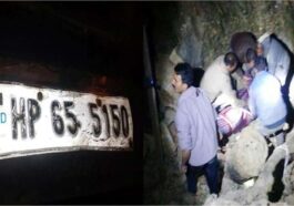 Accident In Himachal: खाई में गिरते ही उड़े गाड़ी के परखच्चे! 45 वर्षीय चालक की मौत, पीछे छूटी पत्नी सहित 3 बेटियां