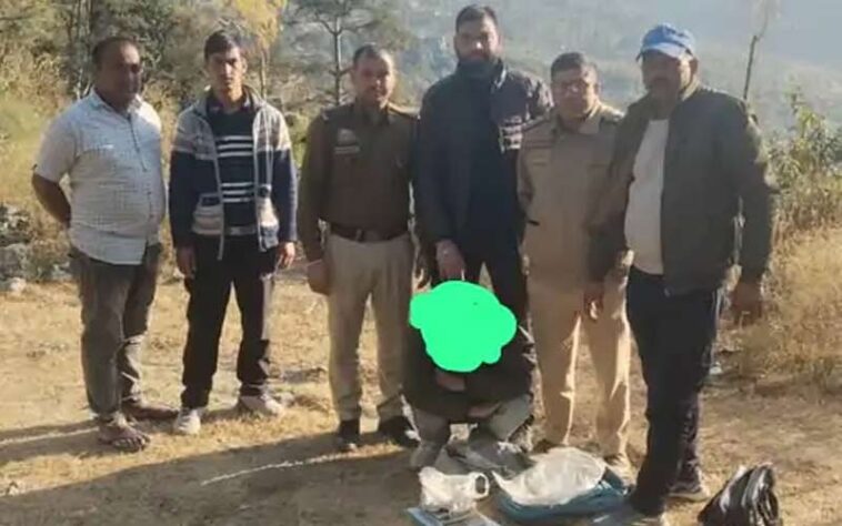 Himachal Crime News: नाकाबंदी पर मौजूद पुलिस को देखकर घबराया युवक! टीम ने पकड़ कर ली तालाशी तो बरामद हुई….